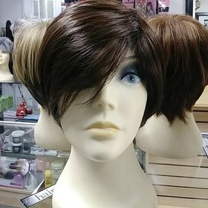 Sale- Chocolate Cooper MD RED BRN wig